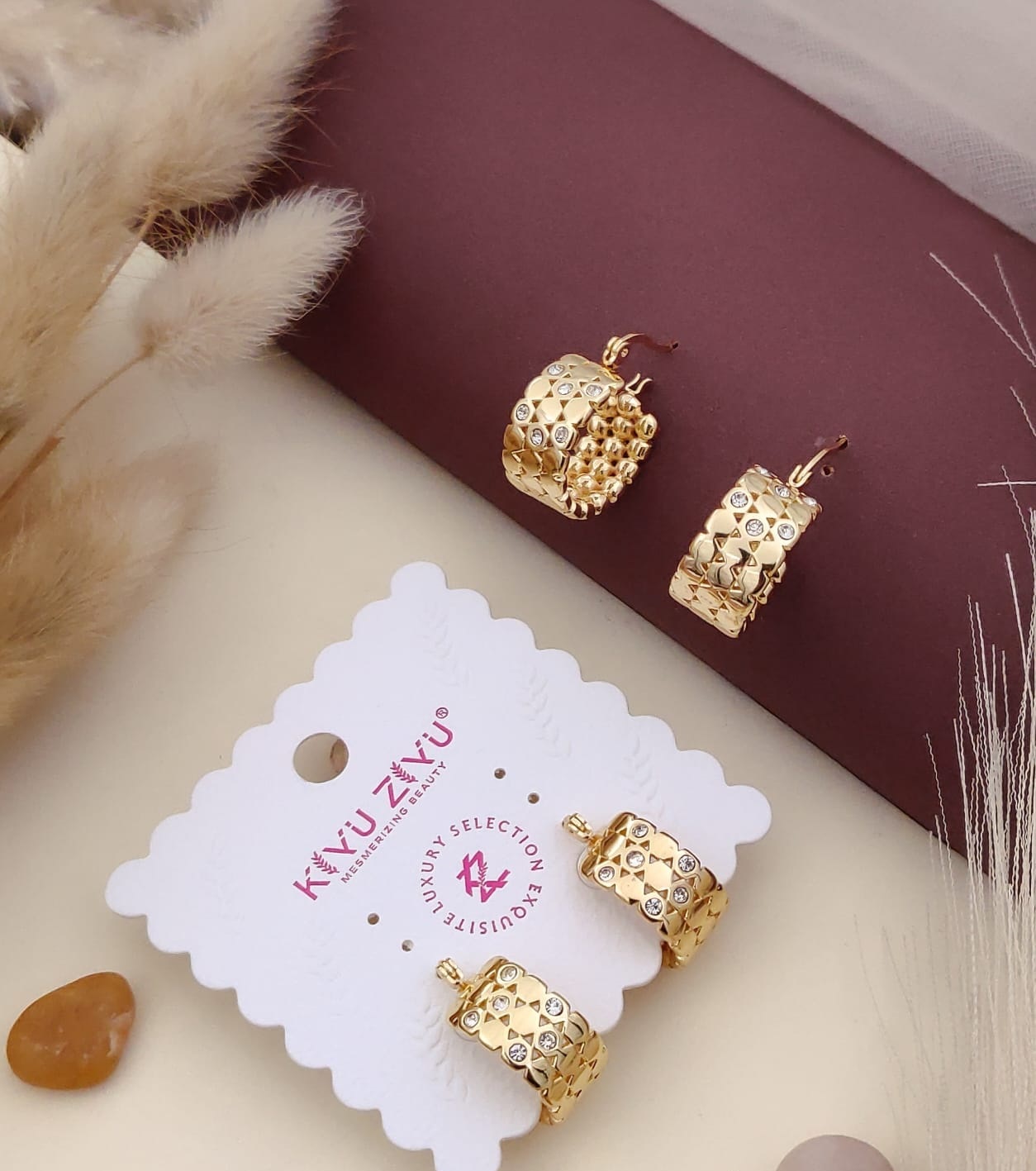 Premium Yatiskar – Regal Texture Crystal Hoops